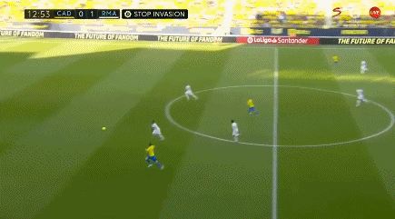 全家福宣，U16国少小将万项加盟塞尔超贝尔格莱德红星俱乐部（贝尔格莱德红星全家福官宣：U16国少万项正式加盟）