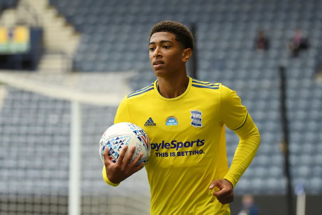 内德维德盛赞伊尔迪兹：他拥有非凡的能力，未来只会更强（内德维德力赞伊尔迪兹：天赋卓绝，未来愈发强大）