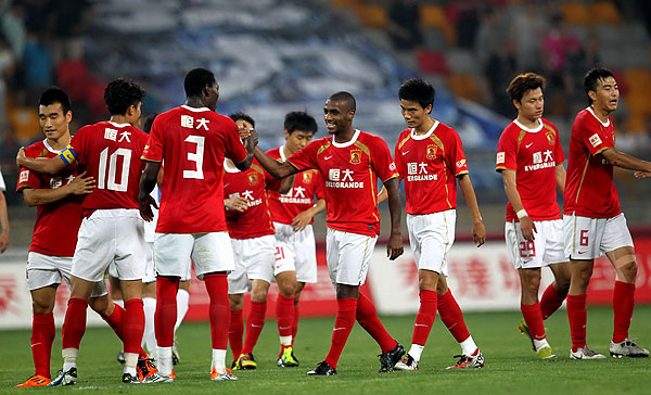 半岛晨报：李国旭中超执教表现不逊于邵佳一，甚至更胜一筹（半岛晨报：李国旭中超执教不亚于邵佳一，表现更为出色）