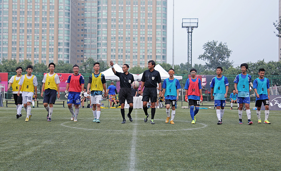 费尔明复出在即！巴萨急需他的能量迎战法兰克福（费尔明即将回归，巴萨亟需他的冲击力迎战法兰克福）