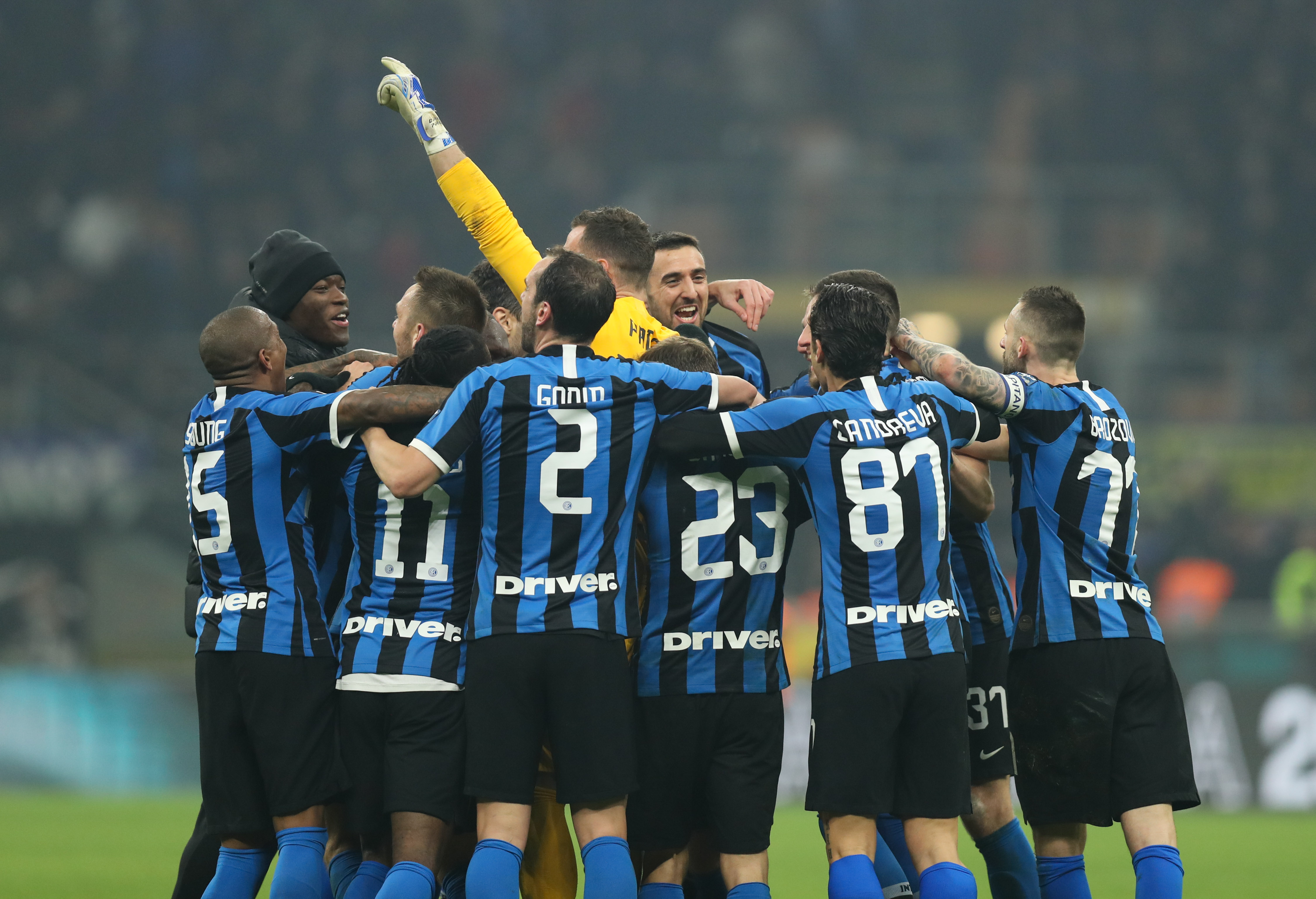 本赛季对阵意甲9强，仅垫底的佛罗伦萨输球场次比国米更多（本季对阵意甲九强，国米输球次数仅次于垫底的佛罗伦萨）