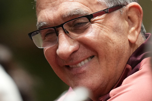 河南队官方发布招商合作公告：招募足协杯决赛与新赛季合作方（河南队官宣开启招商：面向足协杯决赛及新赛季招募合作伙伴）