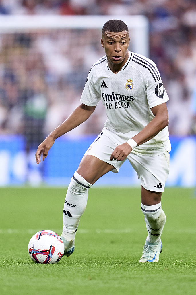 狄龙：每个人都说雷霆身体对抗最激烈，但他们的犯规数却最少（狄龙质疑：雷霆被誉为对抗最强，为何犯规却最少？）