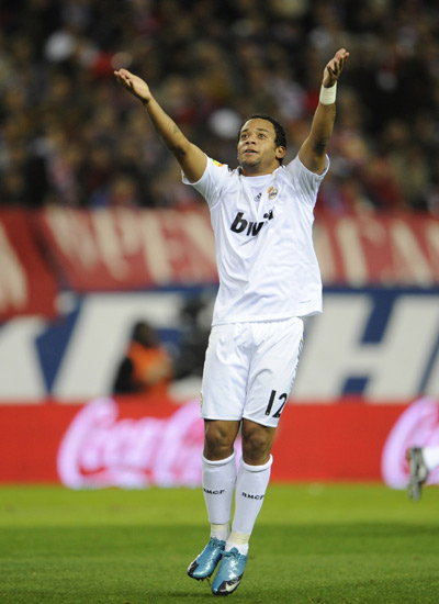 冷门夜？天空预测本轮英超：枪手平维拉，曼城红军热刺全输球（英超或迎冷门夜？天空体育预测：阿森纳平维拉，曼城、利物浦、热刺皆告负）